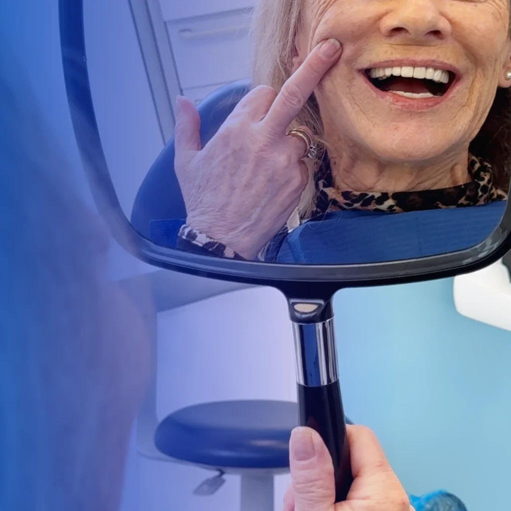 Home 15 protesi fissa o dentiera a Vicenza